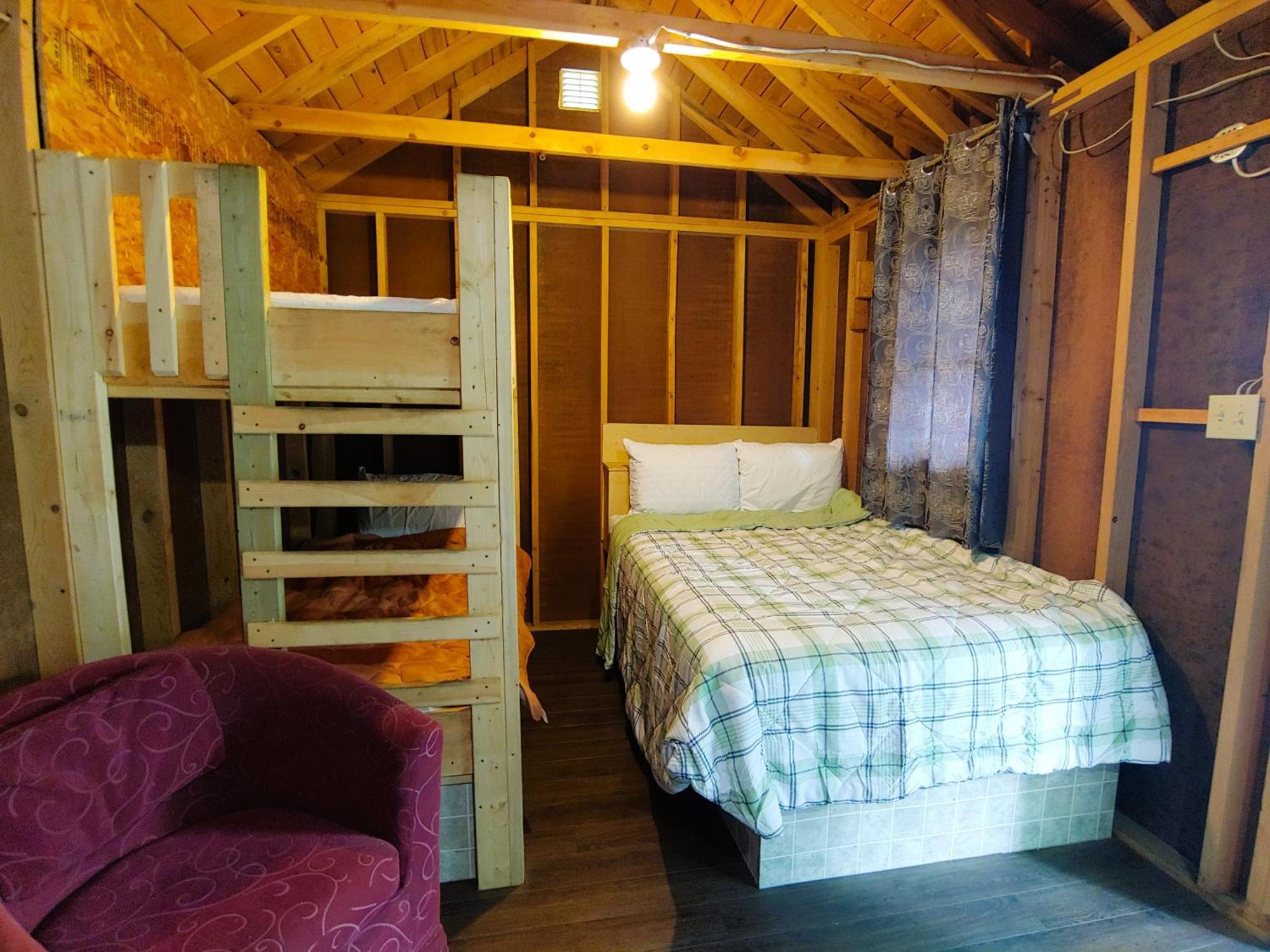 Oakhill Pines Campground 브릿지워터 외부 사진